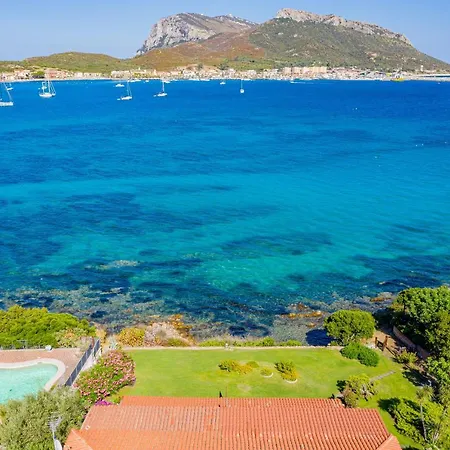 Casa Leda Near Quinta Spiaggia Golfo Aranci
