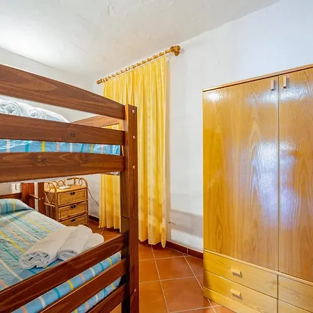Casa Leda Near Quinta Spiaggia Vakantiehuis *